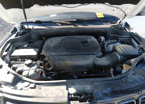 2021 Jeep Grand Cherokee 80Th Anniversary 4X4 z USA, uszkodzony, nr VIN 1C4RJFBG3MC812608